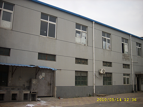 �ֶ����й�ҵ԰����ͥ��·576��385ƽ�׳�����350ƽ�׳��س���