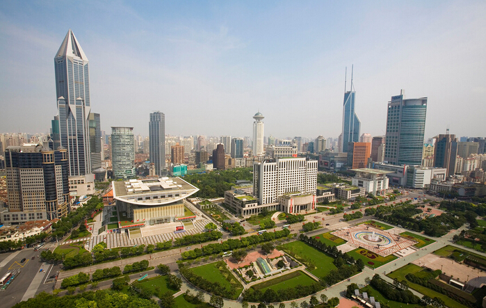 C001   ����㳡���� ����·����·  ��ס�칫�����ѱ���30�� �������1816ƽ���� ת�ó�