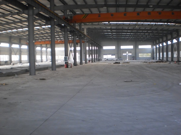 JT0003 �ɽ�����5000ƽ���������㳧������ ��9����ĥ������г�