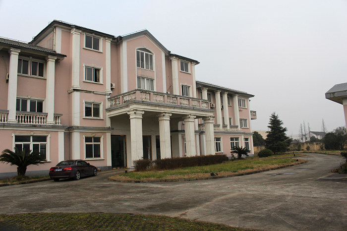 G0505 �Ϻ��ɽ��������ҵ԰��1��ƽ���׳����ֿ���� �ʺ�����4S��