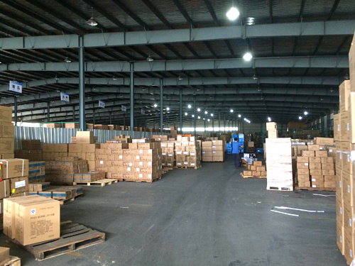 G1069 �ζ���½��蹫·����������·�����װжƽ̨6000ƽ�����ֿ����