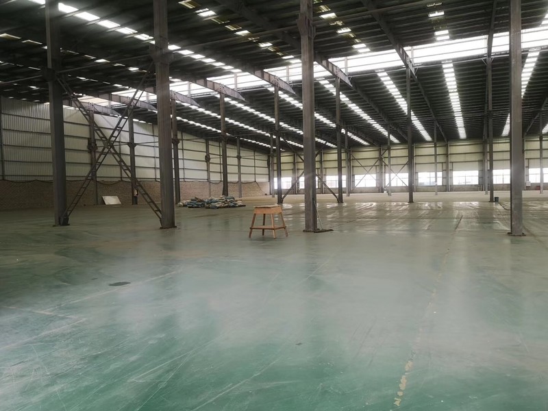 G2216 �ɽ������ƺ�· 1.6��ƽ�������ֿ�����չ������ �ɷָ� 5000ƽ�� ������