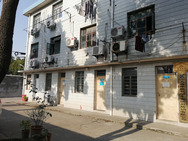 A8316 �������߱�����·�д�· С����ֿ�칫¥������� ���40ƽ������ �۸��Ż� �ֿ�չ����