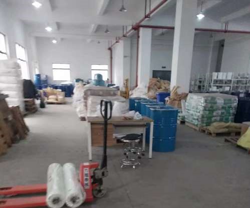 G2269 �ɽ���������·һ¥1650ƽ��¥1650ƽ�ֿ����  500ƽ����