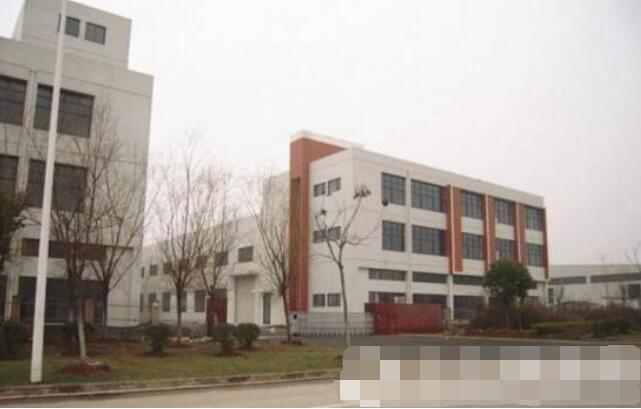 �Ͼ�����������13000ƽ�߱���ݳ�������