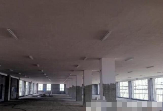 �Ͼ��������з�԰3000ƽ�����з��칫¥����