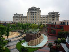 �¹���ѧ����ҵ԰ �����칫¥�з�¥����