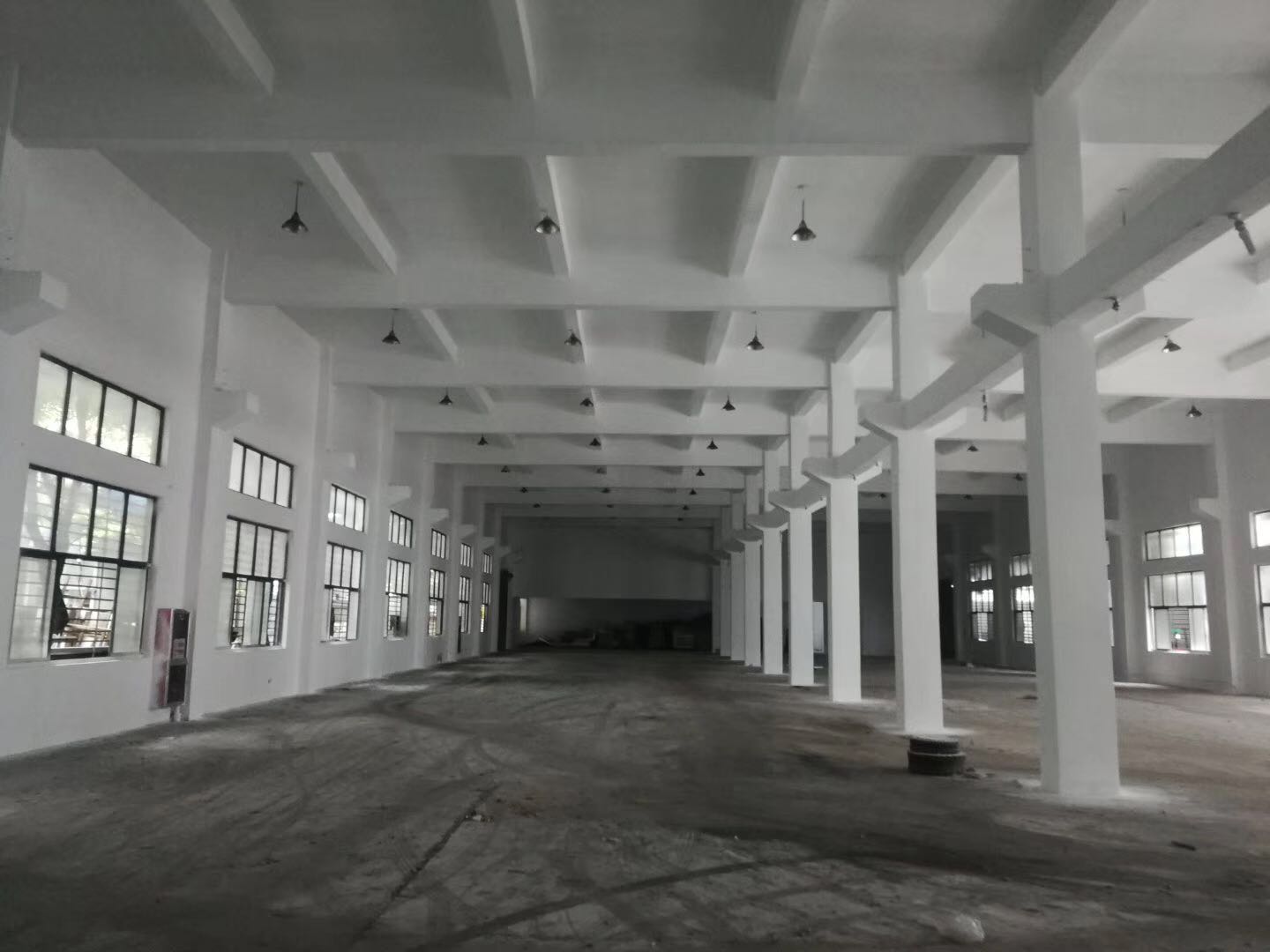 G2043 ������������ҵ԰���㳧���ֿ���� 800ƽ����   ��2700ƽ