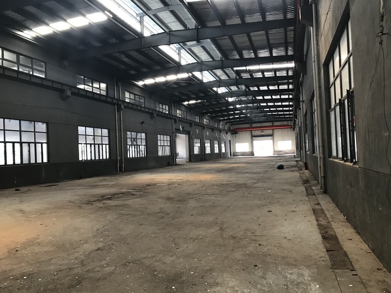 A8387 �Ϻ���ɽ���й�ҵ԰�� ��ɽ�ζ������������㸽�� �ײ㳧��3600ƽ���� 5¥858ƽ�칫