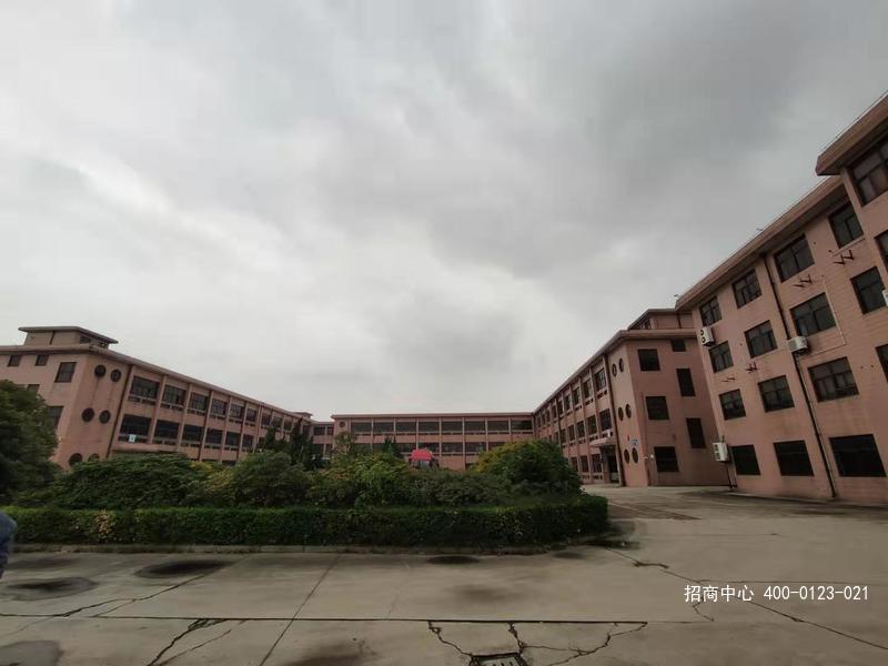 G2657 �ζ�����Թ�ҵ԰�� 15000ƽ���׶�㳧������ �������