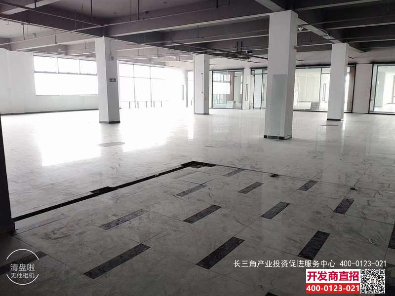 G2397 �ζ���½��԰һ· 104��� �ɰ�ʳƷ��ͨ����֤ �ɷָ���� 500ƽ����