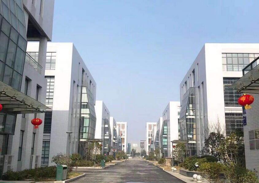 �Ͼ��������� �ֿڳ����������� �������� 400ƽ��