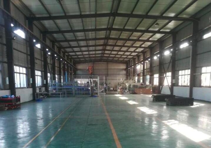 �Ͼ��������� �������ݸ��ٳ��ڴ��г���׼���� 2000ƽ����