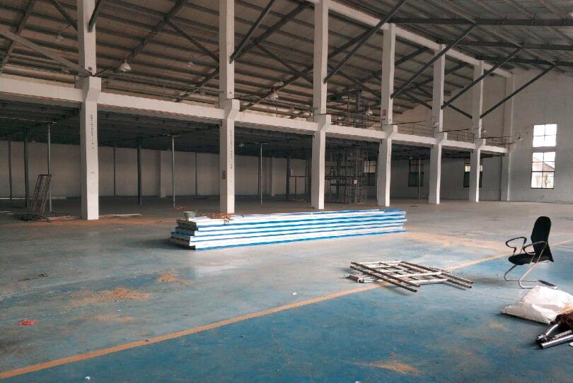 �Ͼ���������Ƽ��� ������Ȫˮ���� ���� 4000ƽ�� �ɷָ���� ��װ�г�