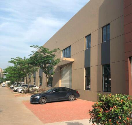 �Ͼ��������� ��԰ʽ�����ֿ���ó���4000ƽ���ɷָ�