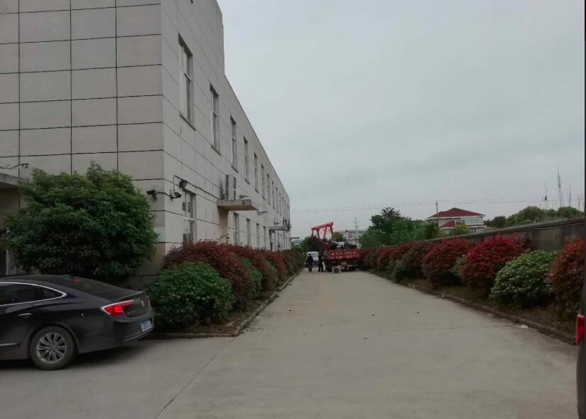 �Ͼ���������һ¥����1800ƽ���������������۹ܵ���������