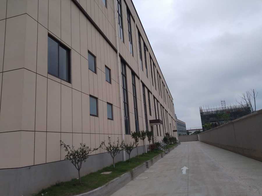 �������ʣ��Ͼ� ����ɽ ���� ��ҵ���س������� 0�ؼ� ��˰��