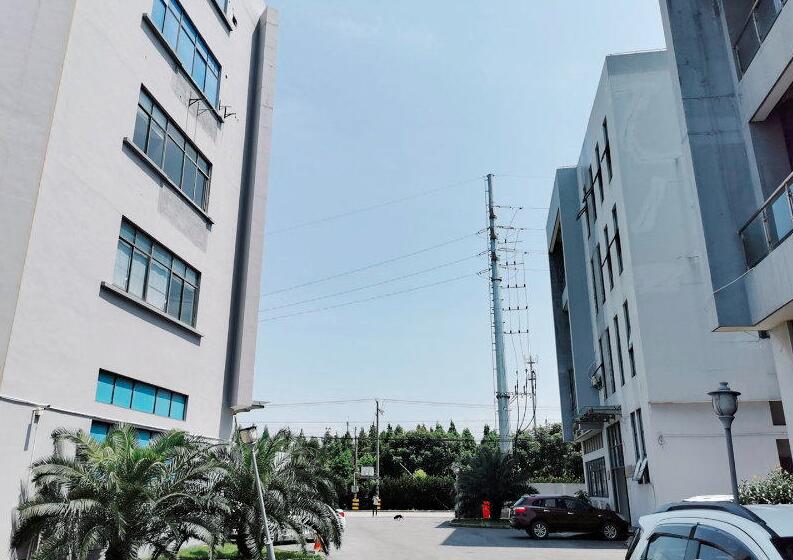 �ɽ� ��ɽ  ��ʤ· �ɽ���ҵ�� 104��� ֤����ȫ �ɰ컷�� 100ƽ���� ��� 0.75Ԫ��