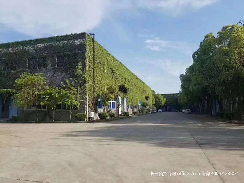 G2725�ɽ���ͤ�¿ճ�2000ƽ���߶�11�� �󳵽������� �������� 104�ؿ���֤ �ɻ��� ����