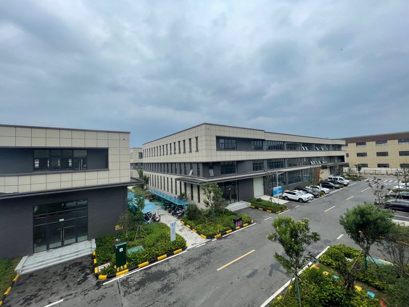 ���� ���ϸ߿����˺��Ÿ߶�װ����ҵ԰�������̳��� 1800-5400ƽ3�㳧��