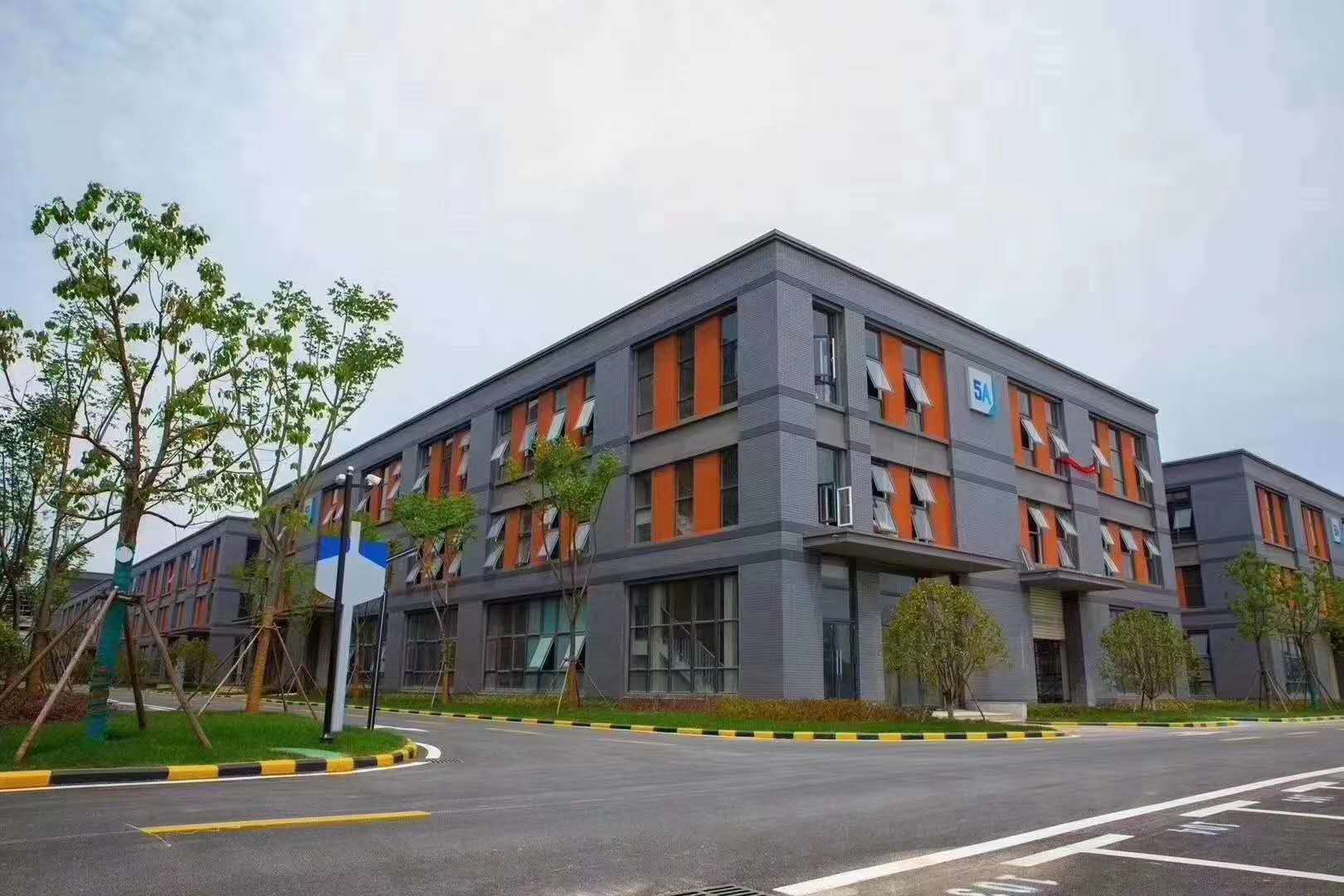 ���ϸ߿�•�ϲ��½����ֻ������ҵ԰�����㳧������ 600ƽ������ �����ϲ�����������Զ��ָ��ٿ�2.