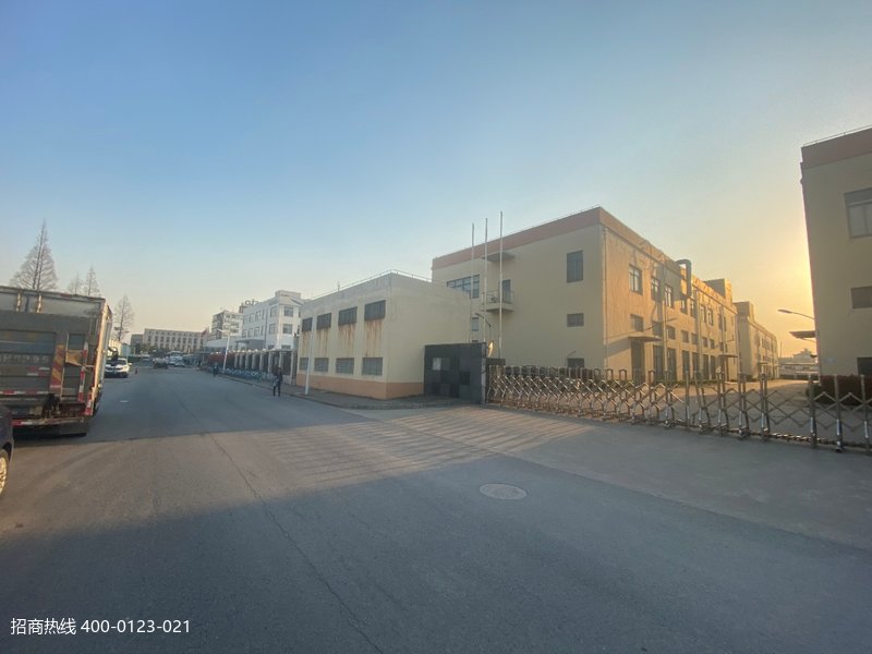 ����÷¤�󷿶������޹�̯һ�㳧���ֿ���� 900ƽ��˫�㳧����������