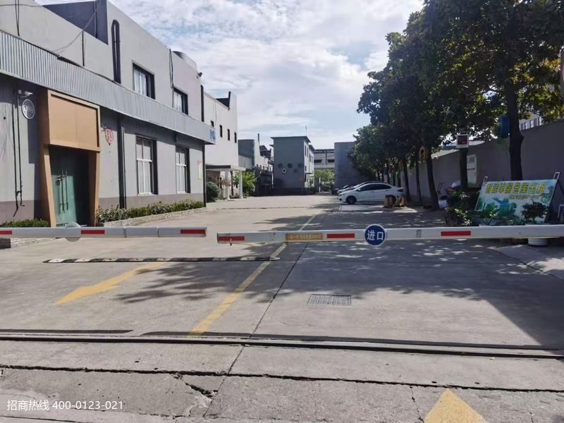 W022 �����������ߵ���վ�Ա�һ¥�����ֿ���� 650ƽ����¥��100ƽ��