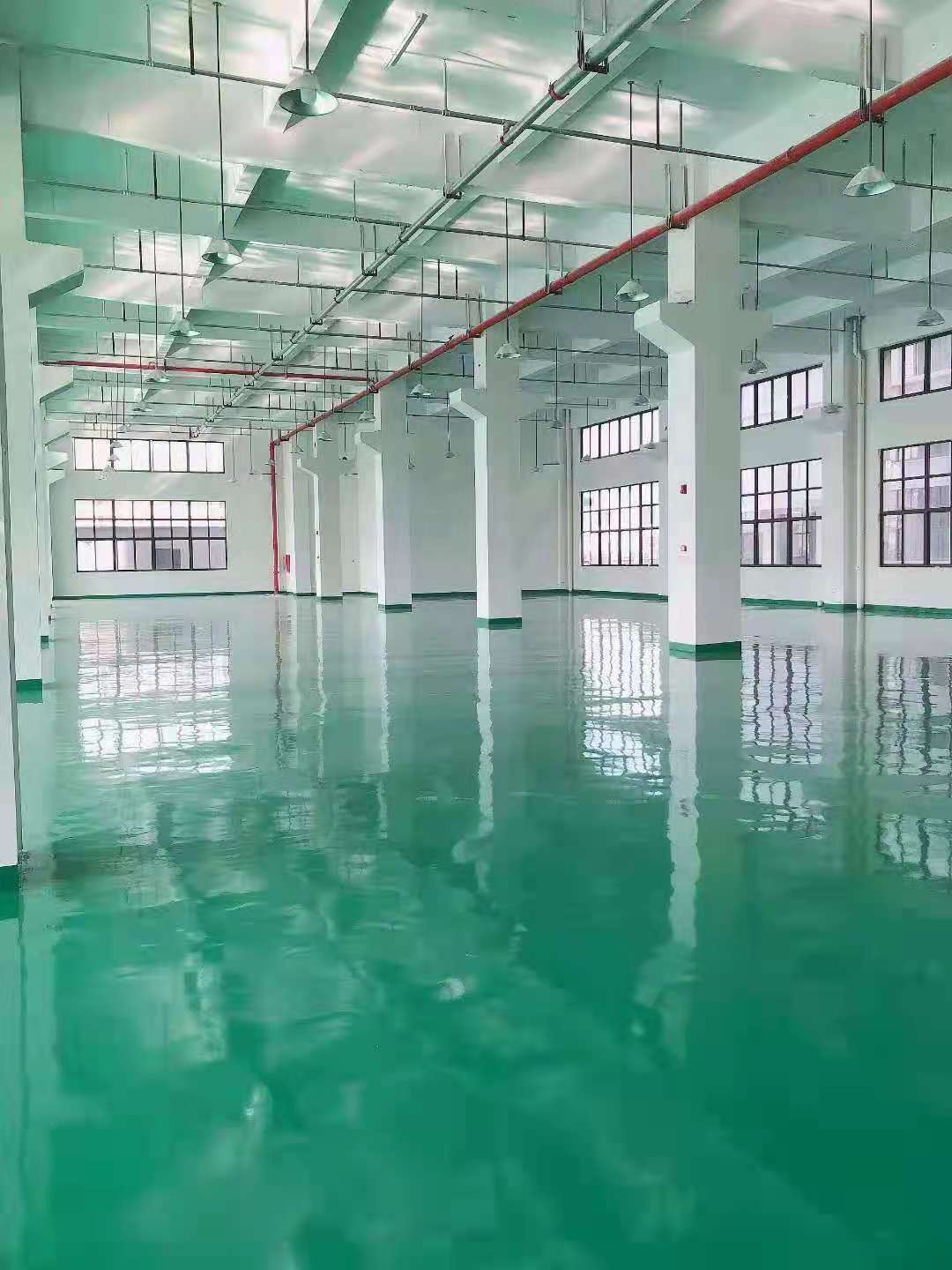 ������ɽ��ɽ����Ҽ������������������� ������ 5600ƽ�� 3�� �ɷ���