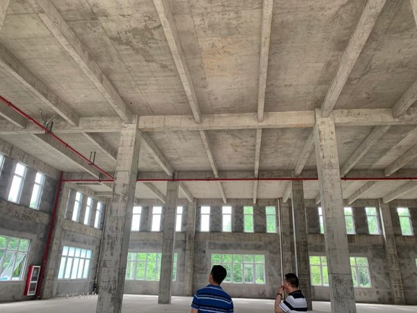 4500Ԫ/ƽ ���ݳ��춭� 2200ƽ˫�㳧�����̳��� ÿ��1100ƽ �ײ�8.1�� ��¥4.5��