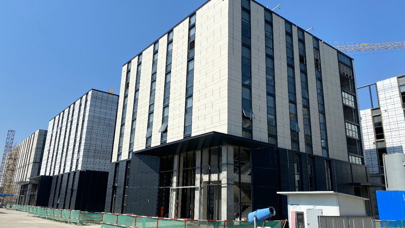 �������Ͼ����¸� �Ͼ����ϵ�����ҵ԰ �з������������� S8��«����վ800�� 3.5�㻧��1700