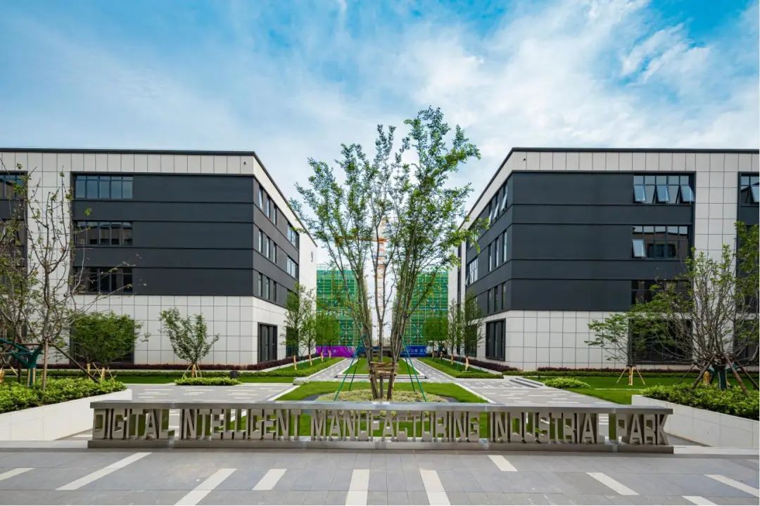 �����ڹ�԰�Ե����ʲ�ҵ԰�����ϸ߿ơ������ϲ��½����ֻ������ҵ԰ �ַ����̳��� 2�� 3�� 4�����