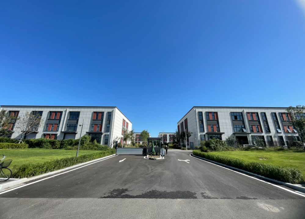 �������е�����ȡ���������3500Ԫ/ƽ ����߶�װ�����²��ϲ�ҵ��̬Ȧ��������ҵ��չ��