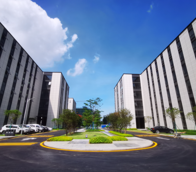 ����ɽ�Ϻ����Դ��ƹȡ���������2200Ԫ/ƽ ������һ����Ϣ�������߶�װ��������²��ϲ�ҵ�ۼ���