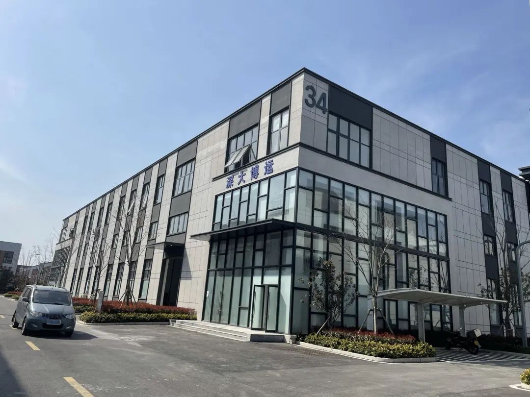 ��ͨͨ���������ҵ԰ ����ֽṹ���� 3600ƽ �ɷ�Ϊ����1800ƽ �ַ�������